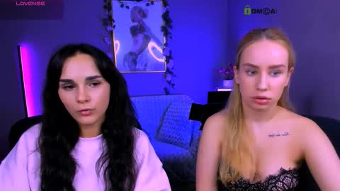 Snapshot of ariana_ross7 chatting on October 2025 07:23:01 PM ariana_ross7 online show from October 2025 07:23:01 PM