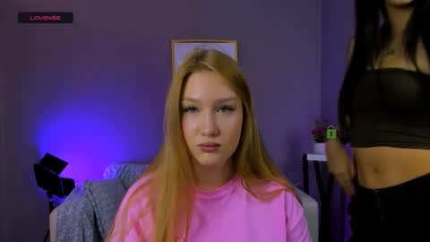 Snapshot of ariana_ross7 chatting on November 2025 10:25:01 AM ariana_ross7 online show from November 2025 10:25:01 AM