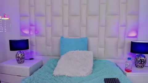  ariana  online show from March 2025 07:22:01 PM