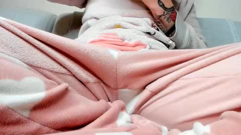 Ariana  Steven online show from January 2026 09:07:02 PM