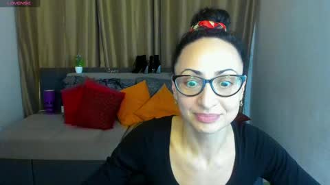 Arianna online show from January 2025 09:25:02 AM