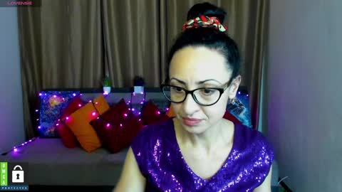 Arianna online show from January 2025 06:28:01 PM