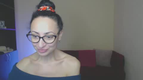Arianna online show from February 2025 01:05:01 PM