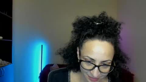 Arianna online show from March 2025 06:02:02 AM