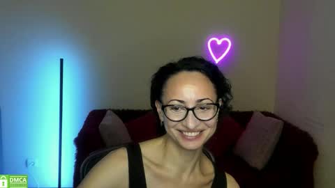 Arianna online show from September 2025 05:45:01 PM