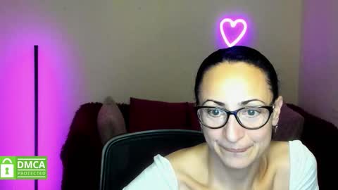Arianna online show from October 2025 05:42:01 PM
