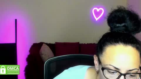 Arianna online show from October 2025 05:22:02 PM