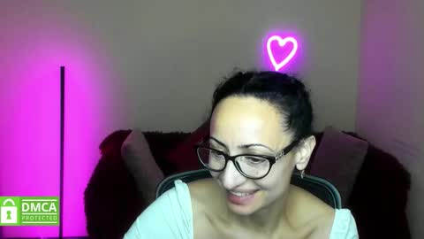 Arianna online show from October 2025 06:53:01 PM