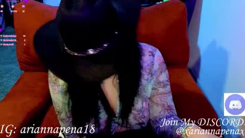 Arianna Pea online show from November 2025 05:18:02 AM