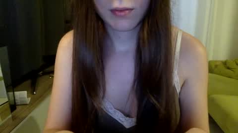 ariasilverstone online show from June 2026 07:48:01 PM