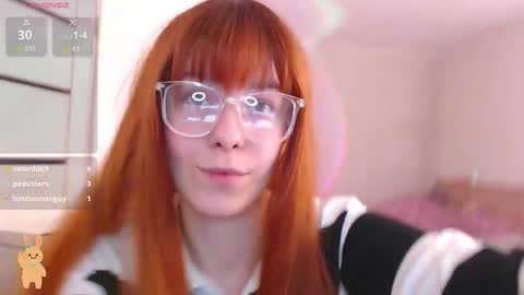 Ariel Donovan online show from November 2025 02:06:01 PM