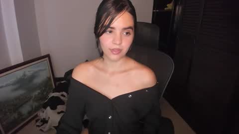 Ariel Pink Diamond online show from September 2025 09:28:02 PM