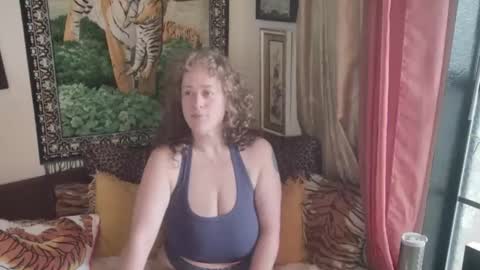 Arielle Ari online show from March 2026 05:20:02 PM