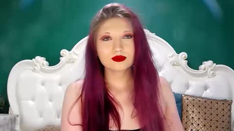Ariel online show from May 2026 11:02:01 PM