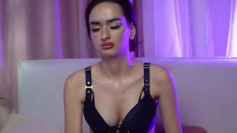  Ariella  online show from March 2026 05:30:01 AM