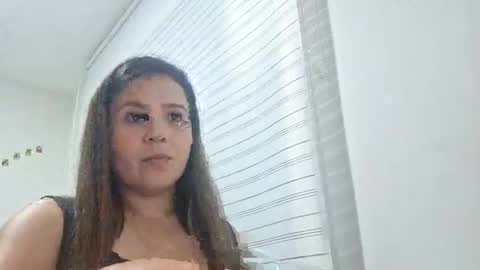 Snapshot of arielrose1022 chatting on June 2026 11:49:01 PM Ariel Rose online show from June 2026 11:49:01 PM