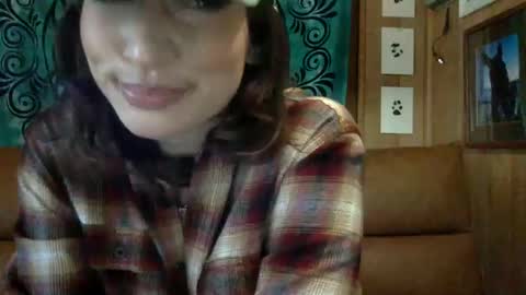 ariel  colin when hes here online show from February 2025 02:13:02 PM