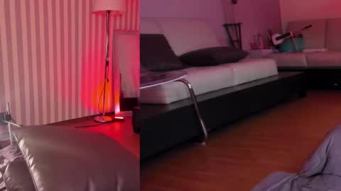 Snapshot of ariianabaker chatting on January 2025 10:47:02 PM Arianna online show from January 2025 10:47:02 PM