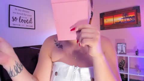 Snapshot of ariianabaker chatting on February 2025 12:12:01 PM Arianna online show from February 2025 12:12:01 PM