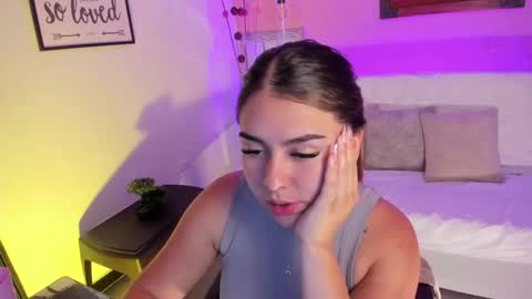 Snapshot of ariianabaker chatting on October 2025 04:19:01 PM Arianna online show from October 2025 04:19:01 PM