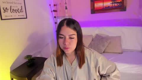 Snapshot of ariianabaker chatting on October 2025 03:45:01 PM Arianna online show from October 2025 03:45:01 PM