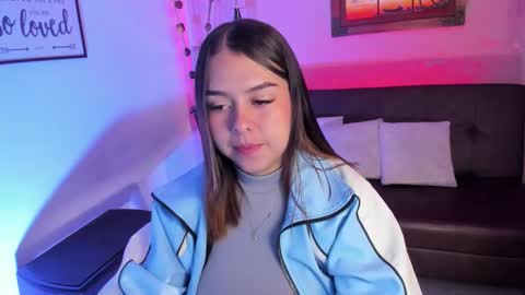 Snapshot of ariianabaker chatting on October 2025 12:29:01 PM Arianna online show from October 2025 12:29:01 PM