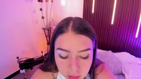  Arianna  online show from April 2026 01:45:01 PM