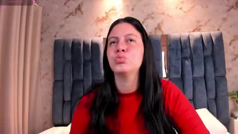 Snapshot of ariivegaa chatting on November 2025 06:35:02 AM Ari Vega online show from November 2025 06:35:02 AM