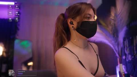 Arina online show from November 2025 01:26:02 PM