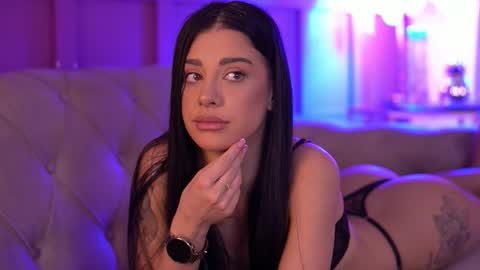 Arina online show from September 2025 05:29:02 PM