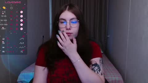 Snapshot of arizonaa_muse chatting on July 2026 12:37:01 PM Astrid online show from July 2026 12:37:01 PM