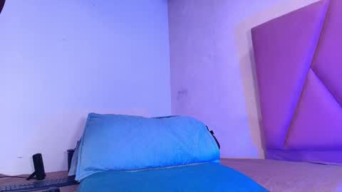 Arleth  online show from September 2025 03:09:02 AM