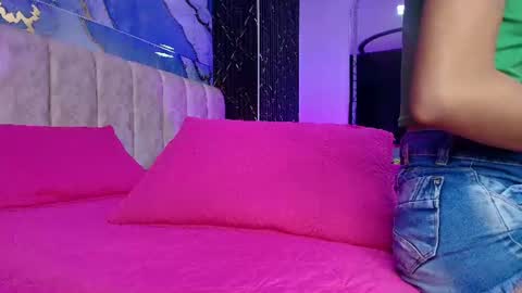 Snapshot of arleth_1 chatting on June 2026 03:06:02 AM Arleth online show from June 2026 03:06:02 AM