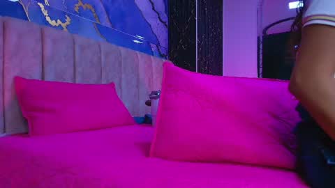 Snapshot of arleth_1 chatting on July 2026 03:02:01 AM Arleth online show from July 2026 03:02:01 AM