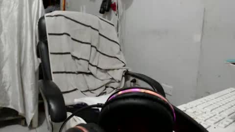 armaduradeacero online show from February 2026 08:13:02 AM