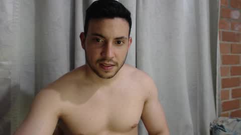 Snapshot of armando_2002 chatting on September 2025 01:18:02 AM ARMANDO online show from September 2025 01:18:02 AM