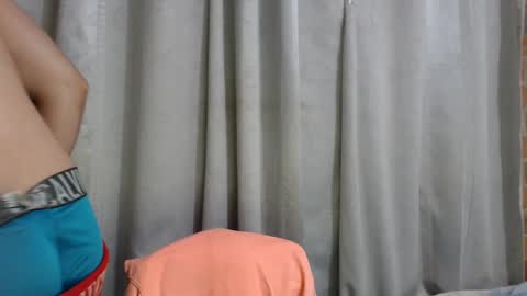 Snapshot of armando_2002 chatting on September 2025 06:19:02 AM ARMANDO online show from September 2025 06:19:02 AM