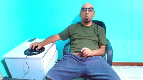 arnelux72 online show from February 2026 05:36:02 AM