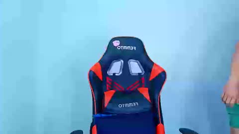 Snapshot of arnold_black69 chatting on September 2025 01:32:01 PM arnold black online show from September 2025 01:32:01 PM