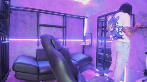 Arohom Lester online show from January 2026 11:23:02 AM