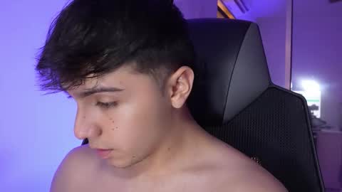 aron__cooper online show from October 2025 12:11:02 AM