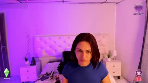 Aron cruz  online show from September 2025 01:54:02 PM