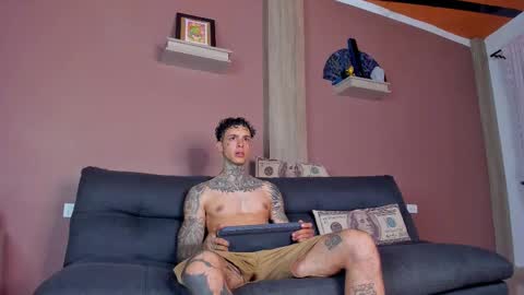 Aron ford online show from January 2026 04:17:02 AM