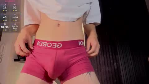  Your Aron  online show from February 2026 03:32:02 AM