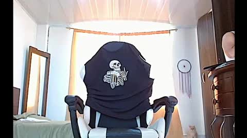 Snapshot of aronmiller404 chatting on March 2025 01:37:01 PM aronmiller online show from March 2025 01:37:01 PM