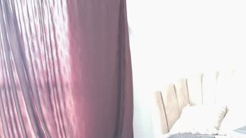   online show from July 2026 06:49:02 PM