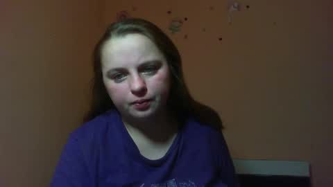 Snapshot of arriana98 chatting on December 2024 03:43:01 AM Arriana online show from December 2024 03:43:01 AM
