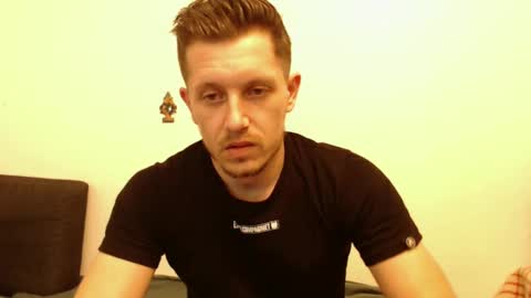 arromwilliam90 online show from January 2025 08:18:02 AM