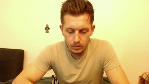 arromwilliam90 online show from January 2025 07:52:01 PM