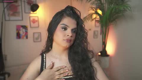 Chloe  online show from February 2026 01:21:02 AM